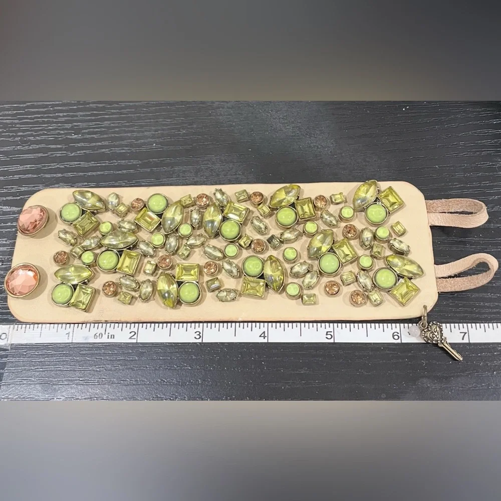 Betsey Johnson leather rhinestone massive bracelet 7.5” long 2” wide amazing! - Picture 11 of 11